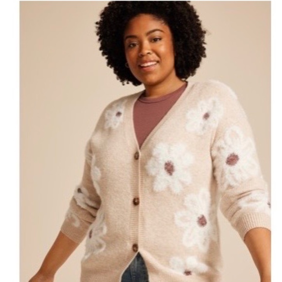 Maurice’s Sweaters - Maurice’s Fuzzy Floral Button Front Cardigan